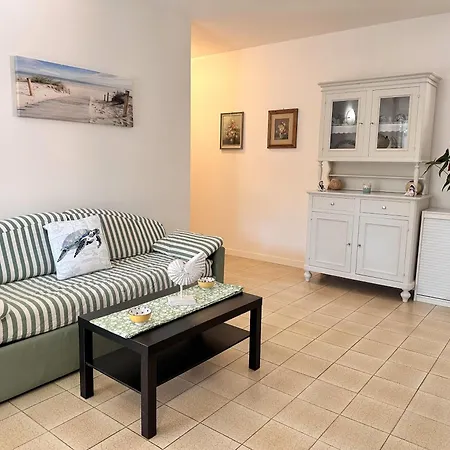 Apartment Grecale *